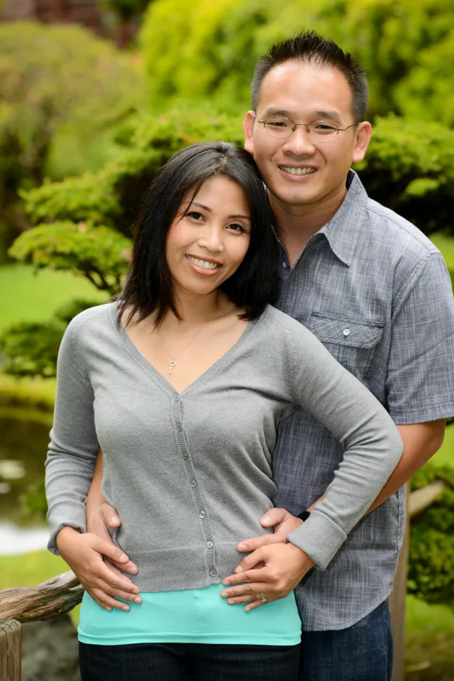 Engagement photography for Xiao and Catherine at Japanese Tea Garden, San Francisco, CA