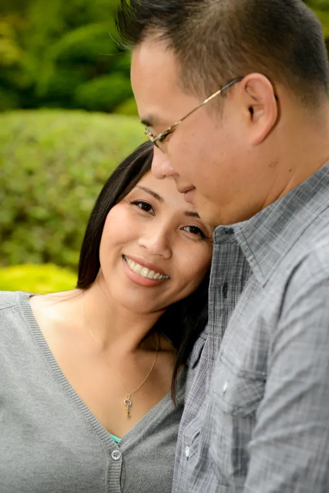 Engagement photography for Xiao and Catherine at Japanese Tea Garden, San Francisco, CA