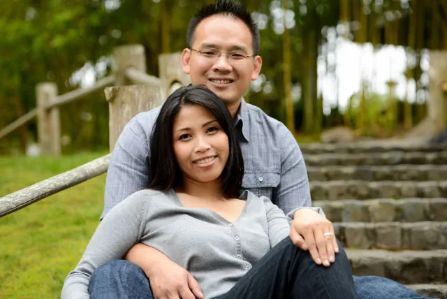 Engagement photography for Xiao and Catherine at Japanese Tea Garden, San Francisco, CA