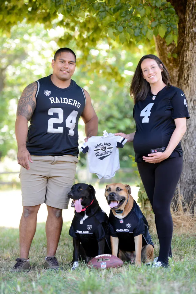 Maternity photography for Gary and Alyssa at Redwood Regional Park, Oakland, CA