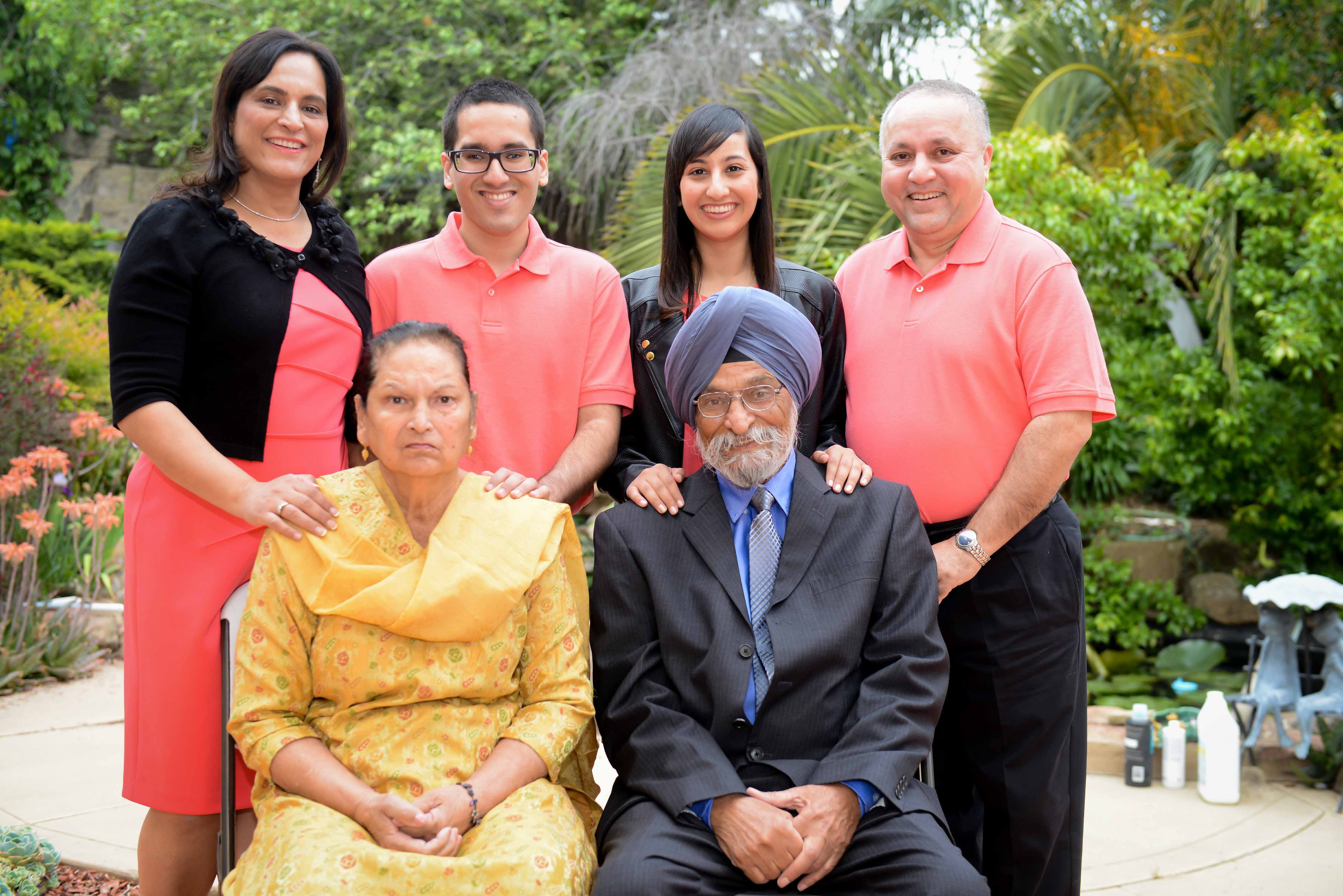 Family Photoshoot - The Aulakhs San Jose, CA 8